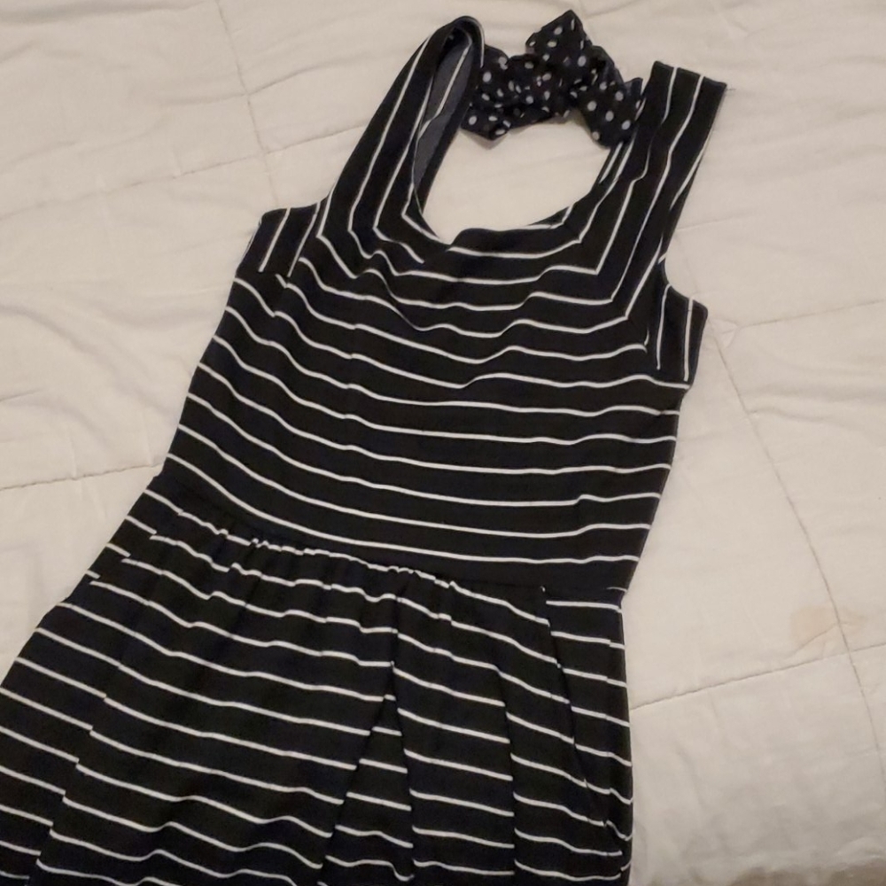 Short dress